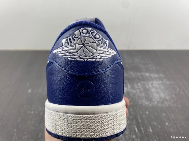 HYPE X X JORDAN 1 OFF-WHITE DM7890-101 SCOTT AIR CUSTOM TRAVIS 0630